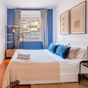  Appartamento Next To Sagrada Familia 4-bedroom